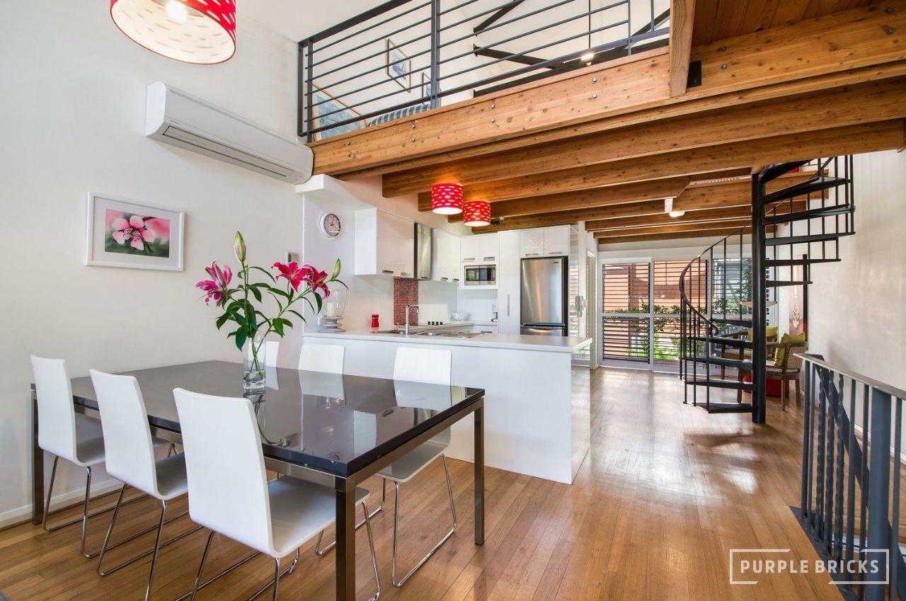 Spacious Central Townhouse Фримантл Экстерьер фото